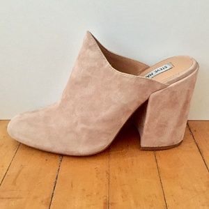 Steve Madden Sinclair Suede Mules in Blush